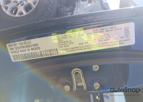 2022 Ram 2500 Laramie 4X4 8' Box z USA, uszkodzony, nr VIN 3C6UR5KL9NG319452